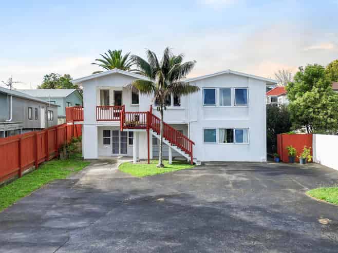 25 Blacklock Avenue, Henderson