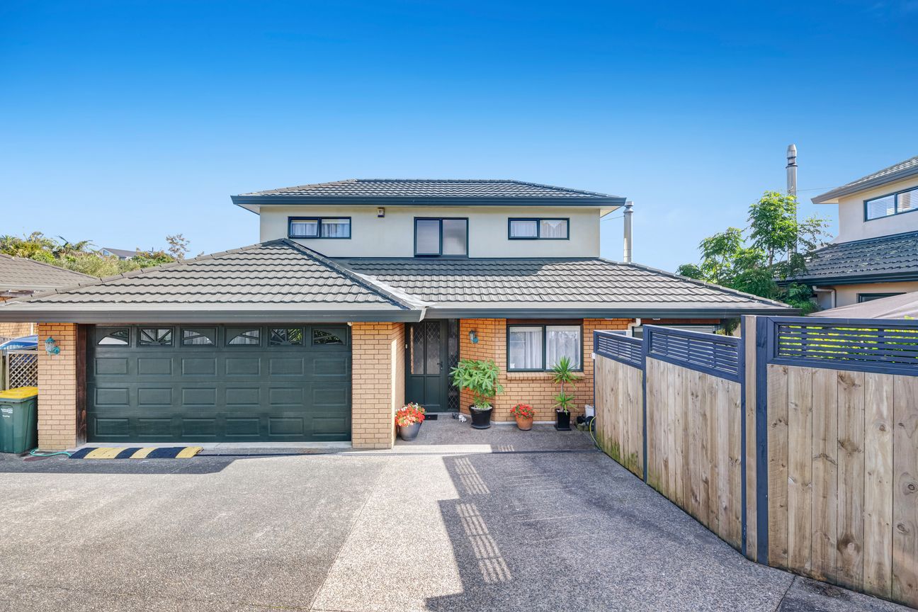 A Smart Start In A Prime Coastal Spot - Vista 5