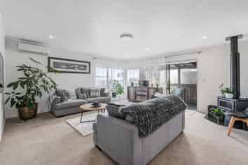 2/12 Sundown Avenue, Manly