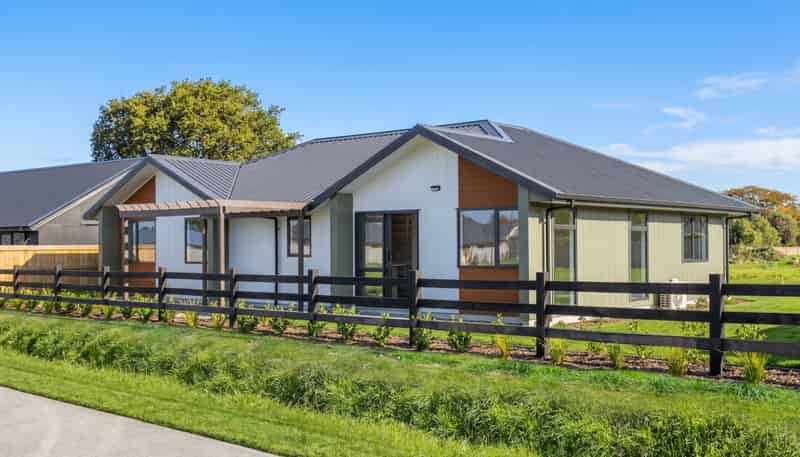 2A Stevens Drive, Greytown