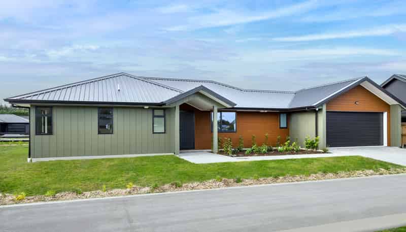 2a Stevens Drive, Greytown