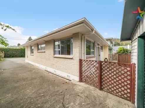 244 Waiwhetu Road, Waterloo