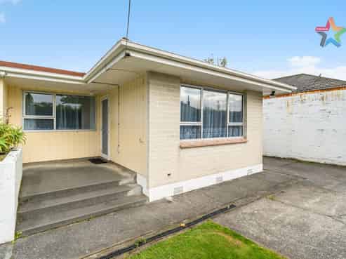 244 Waiwhetu Road, Waterloo