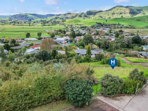 12 O'Meara Heights, Paeroa