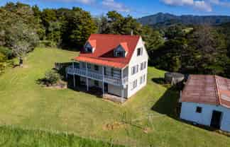 3118 Russell Road, Hikurangi