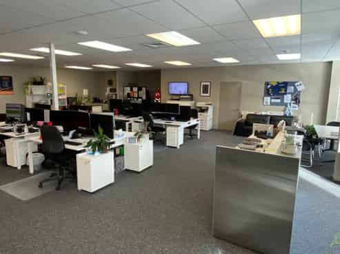 Modern ground floor office or showroom