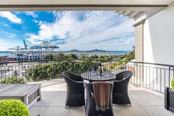 6B/118 Gladstone Road, Parnell