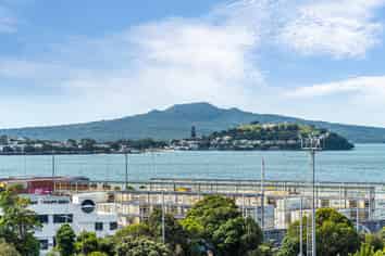 6B/118 Gladstone Road, Parnell