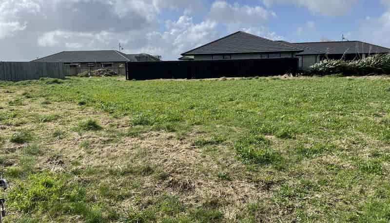 28 County Drive, Hawera