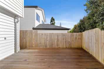 86A Kelman Road, Kelston