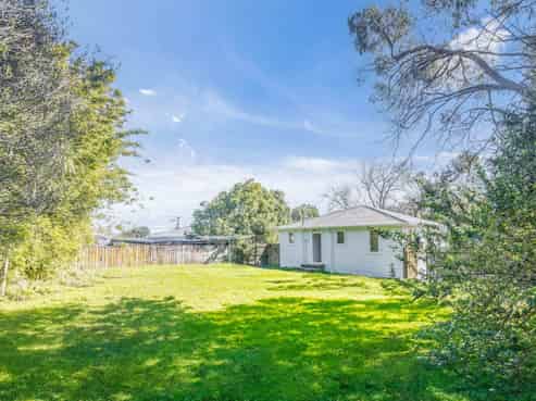 350 West Coast Road, Glen Eden