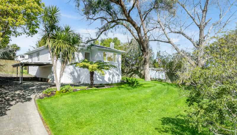 350 West Coast Road, Glen Eden