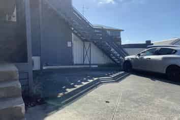 High-Profile Howick Village | 131m2 Retail