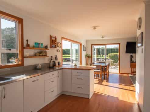 455 Timaru-Temuka Highway, Levels