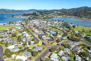5 Cory Wright Drive, Tairua