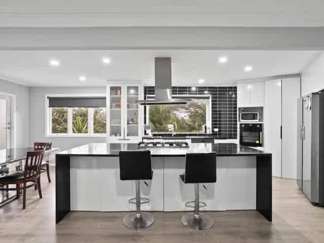 64 Astley Avenue, New Lynn