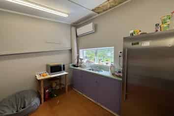 Office & Storage Options in Kaiwharawhara