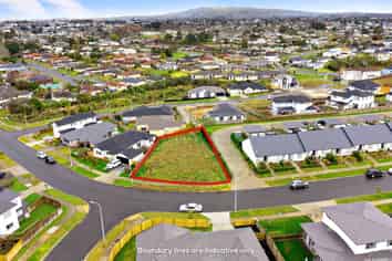 35 PRADO DRIVE, Pukekohe