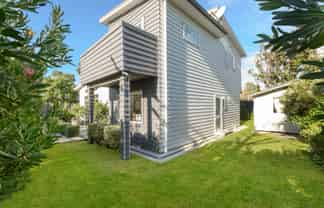 35 WAIONE AVENUE, Athenree
