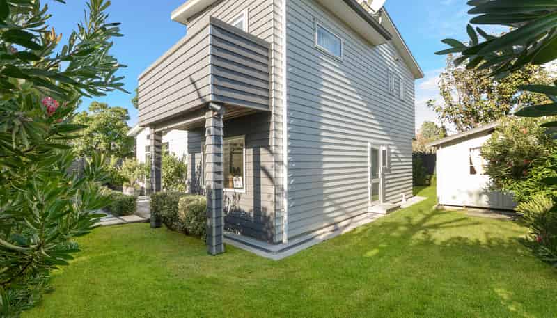 35 WAIONE AVENUE, Athenree