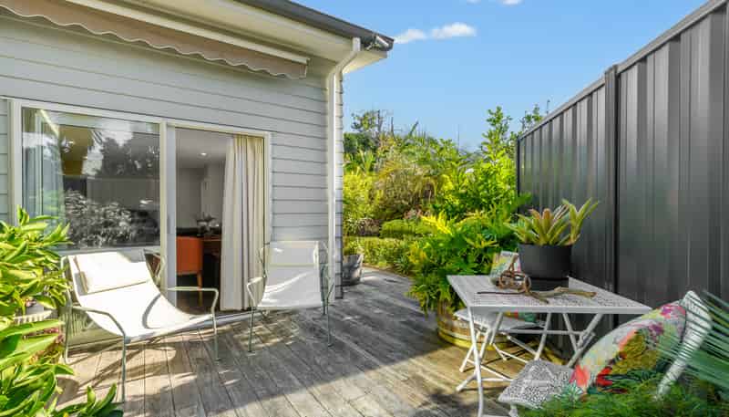 35 WAIONE AVENUE, Athenree