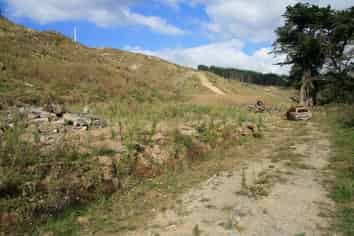 0n Tangahoe Valley Road, Ohangai