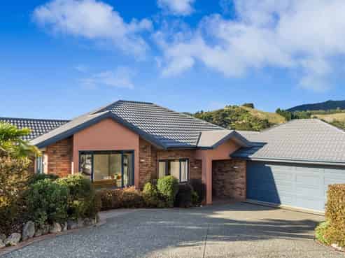 54 Newman Drive, Enner Glynn