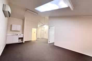 SEASIDE OFFICE SPACE IN DEVONPORT
