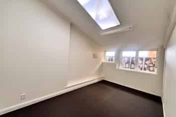 SEASIDE OFFICE SPACE IN DEVONPORT
