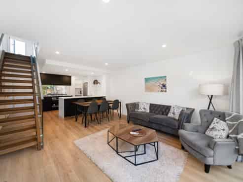 2/441 Madras Street, Saint Albans