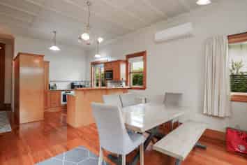 50 Albert Street, GLADSTONE