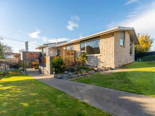 78 Poplar Street, Gleniti