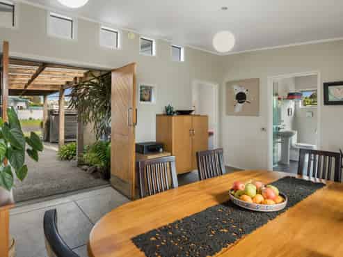 32 Roretana Drive, Athenree