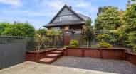Open gallery