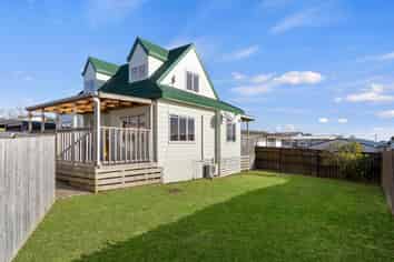 2/13 Greenstone Place, Clover Park