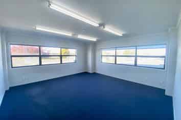 Prime industrial warehouse/workshop in Whakatu