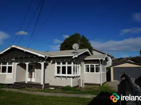 60 Martin Ave, Beckenham