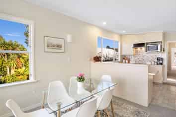 11 Smart Terrace, Saint Johns Hill