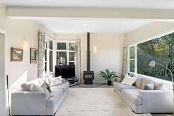 11 Smart Terrace, Saint Johns Hill