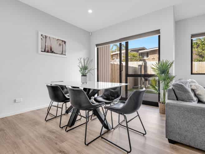 44 The Boulevard, Sunnyhills