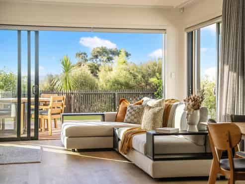 32 Nevill Road, Hobsonville