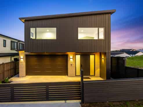 52 Kumukumu Road, Long Bay