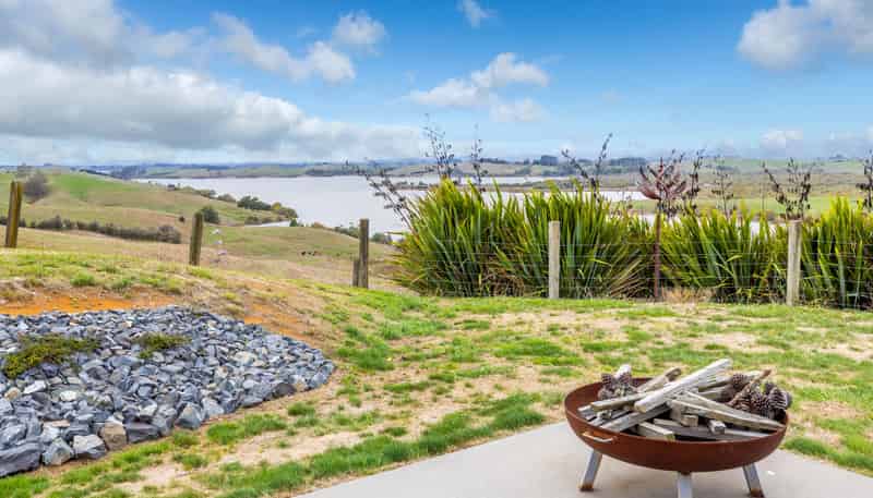 123 Slater Road, Ruawaro