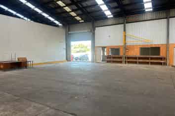 Cool storage / high stud warehouse