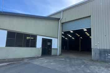 Cool storage / high stud warehouse