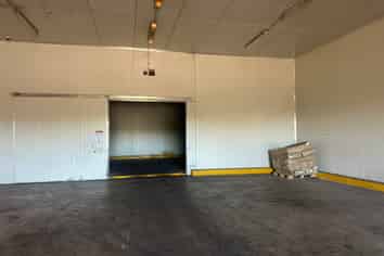 Cool storage / high stud warehouse