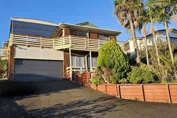 70 Pemberton Avenue, Bayview
