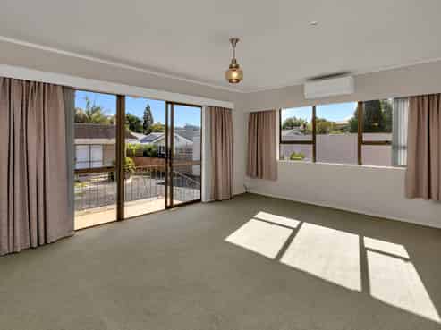 27A Kamo Road, Regent