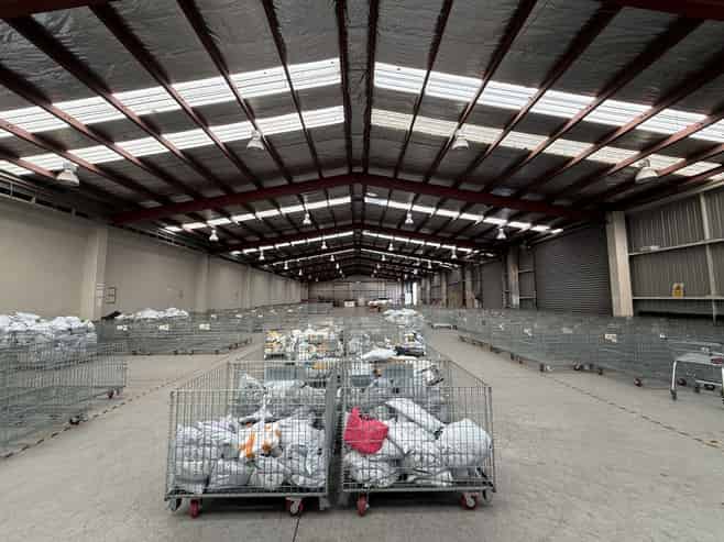 1,221sqm Warehouse + Office