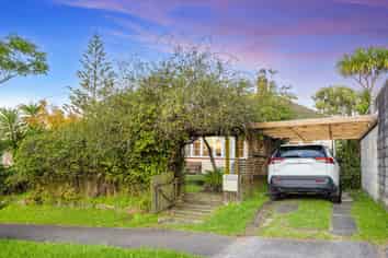 80 Kiwitea Street, Sandringham